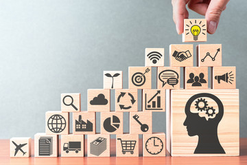 乒乓球拍（横拍）反手长胶的打法